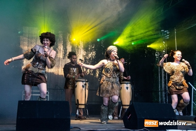Zdjęcie w galerii na portalu naszwodzislaw.com: COCO AFRO na finał Powitania Lata w Radlinie  wiadomości z regionu