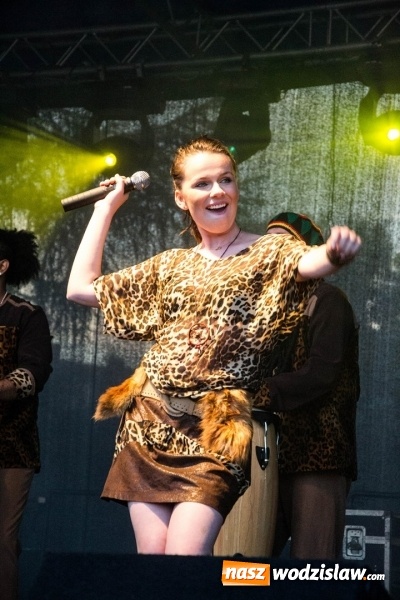 Zdjęcie w galerii na portalu naszwodzislaw.com: COCO AFRO na finał Powitania Lata w Radlinie  wiadomości z regionu