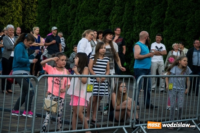 Zdjęcie w galerii na portalu naszwodzislaw.com: COCO AFRO na finał Powitania Lata w Radlinie  wiadomości z regionu