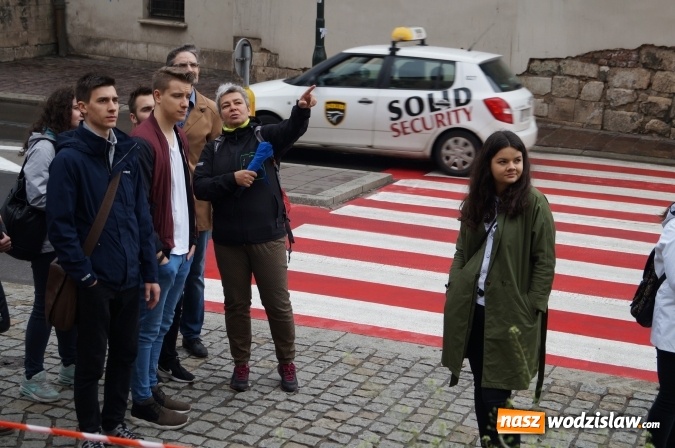 Zdjęcie w galerii na portalu naszwodzislaw.com: Studenci architektury PWSZ na szlaku edukacyjnym w Krakowie  wiadomości z regionu