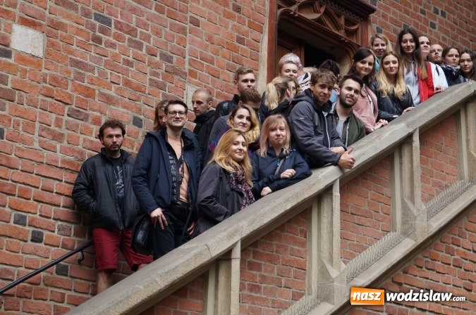 Zdjęcie w galerii na portalu naszwodzislaw.com: Studenci architektury PWSZ na szlaku edukacyjnym w Krakowie  wiadomości z regionu