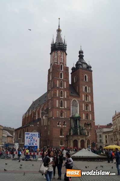 Zdjęcie w galerii na portalu naszwodzislaw.com: Studenci architektury PWSZ na szlaku edukacyjnym w Krakowie  wiadomości z regionu