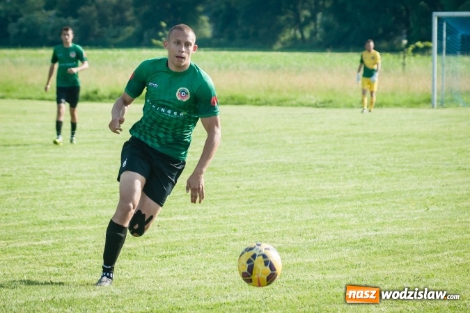 Zdjęcie w galerii na portalu naszwodzislaw.com: B klasa: Bieńkowice poddały mecz. Rezerwy Turzy Śląskiej coraz bliżej baraży wiadomości z regionu