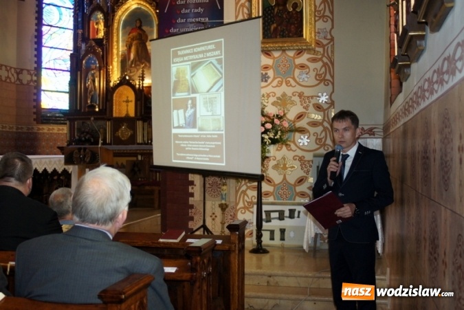 Zdjęcie w galerii na portalu naszwodzislaw.com: Tajemnice kompaturek. Księga Metrykalna z Mszany - spotkanie w mszańskim kościele wiadomości z regionu