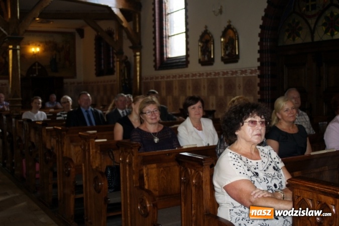 Zdjęcie w galerii na portalu naszwodzislaw.com: Tajemnice kompaturek. Księga Metrykalna z Mszany - spotkanie w mszańskim kościele wiadomości z regionu