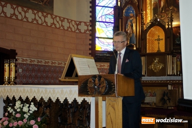 Zdjęcie w galerii na portalu naszwodzislaw.com: Tajemnice kompaturek. Księga Metrykalna z Mszany - spotkanie w mszańskim kościele wiadomości z regionu