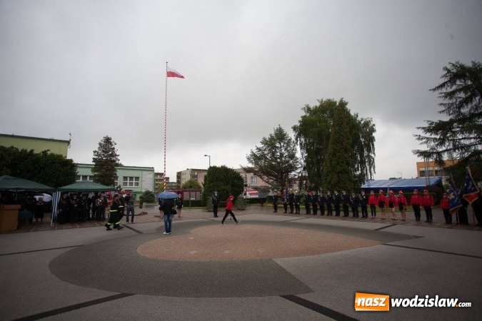 Zdjęcie w galerii na portalu naszwodzislaw.com: Radlin: jubileusz biertułtowskich strażaków wiadomości z regionu