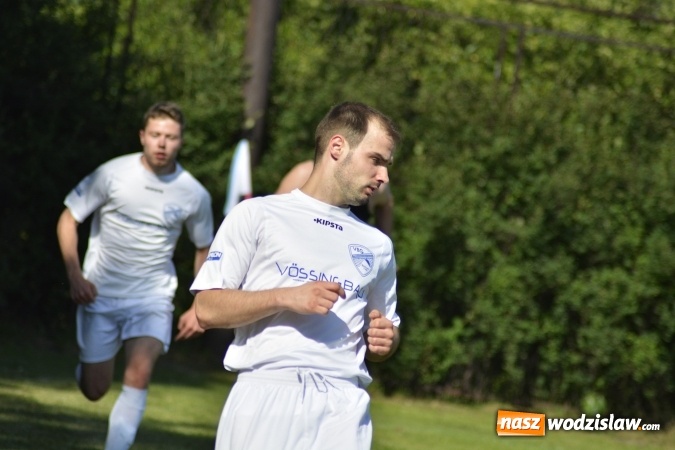 Zdjęcie w galerii na portalu naszwodzislaw.com: Osiem goli w Krzyżkowicach. Kornowac awansował! wiadomości z regionu