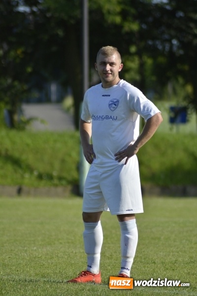 Zdjęcie w galerii na portalu naszwodzislaw.com: Osiem goli w Krzyżkowicach. Kornowac awansował! wiadomości z regionu