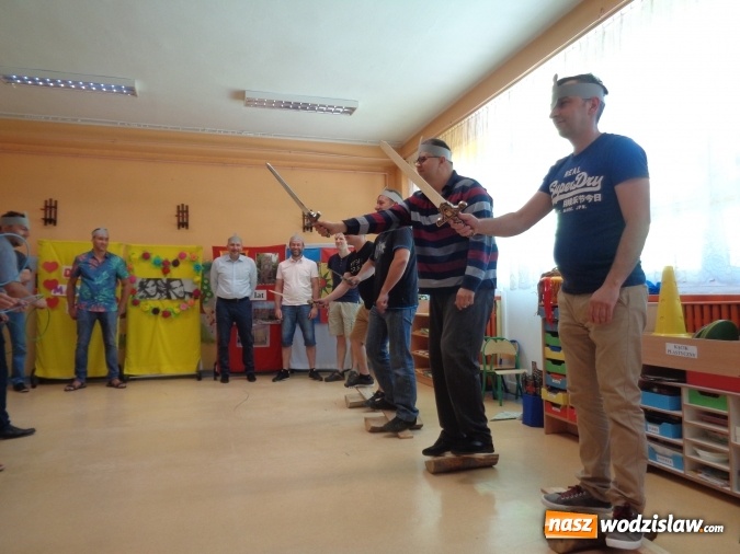 Zdjęcie w galerii na portalu naszwodzislaw.com: Przedszkolny turniej rycerski o Złotą Różę wiadomości z regionu