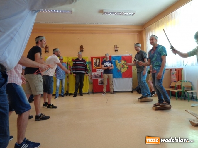 Zdjęcie w galerii na portalu naszwodzislaw.com: Przedszkolny turniej rycerski o Złotą Różę wiadomości z regionu