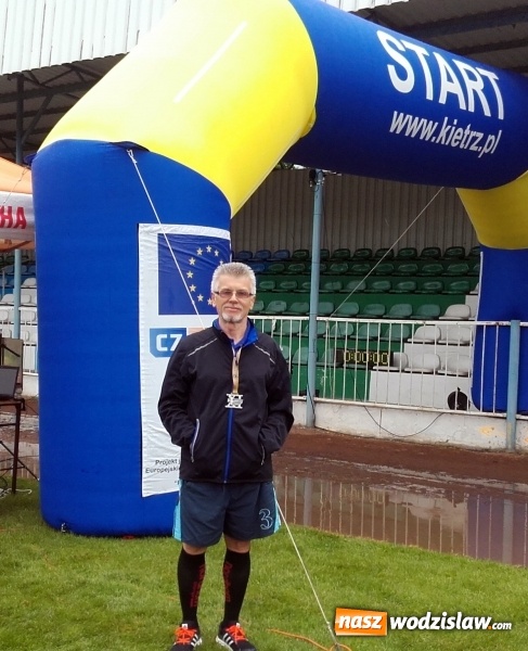Zdjęcie w galerii na portalu naszwodzislaw.com: Wodzisławianin na podium XI P&oacute;łmaratonu Kietrz - Trebom - Gr&oacute;dczanki - Pietrowice Wielkie wiadomości z regionu