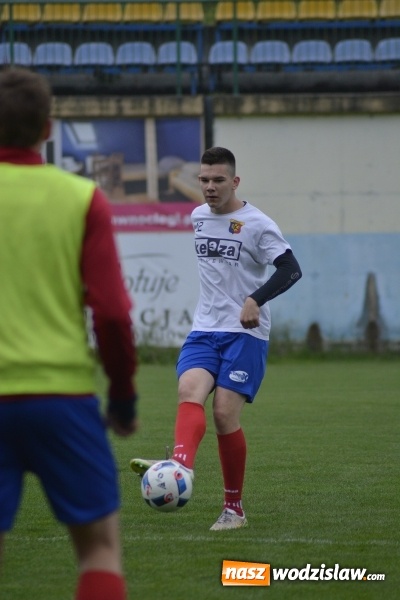 Zdjęcie w galerii na portalu naszwodzislaw.com: Odra przegrywa z Marklowicami 3:1 wiadomości z regionu
