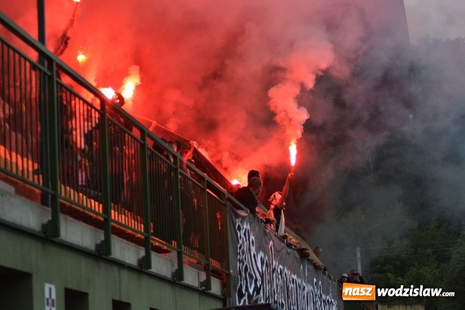 Zdjęcie w galerii na portalu naszwodzislaw.com: Odra przegrywa z Marklowicami 3:1 wiadomości z regionu