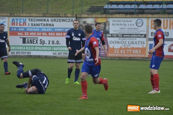 Zdjęcie w galerii na portalu naszwodzislaw.com: Odra przegrywa z Marklowicami 3:1 wiadomości z regionu