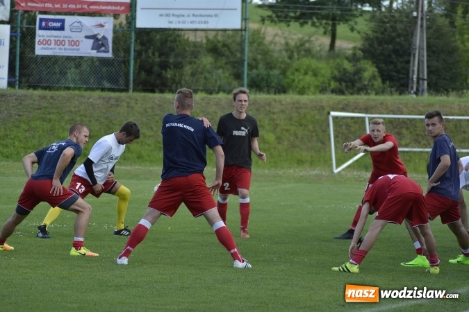 Zdjęcie w galerii na portalu naszwodzislaw.com: Przyszłość Rogów remisuje z LKS Pstrążną wiadomości z regionu