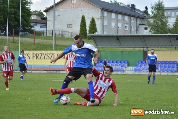Zdjęcie w galerii na portalu naszwodzislaw.com: Przyszłość Rogów remisuje z LKS Pstrążną wiadomości z regionu