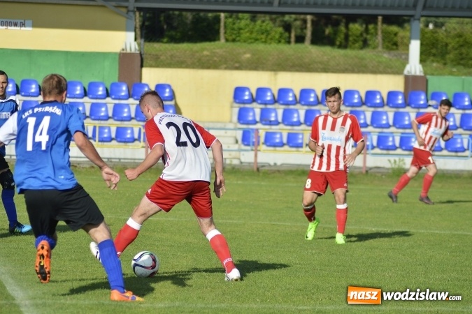 Zdjęcie w galerii na portalu naszwodzislaw.com: Przyszłość Rogów remisuje z LKS Pstrążną wiadomości z regionu