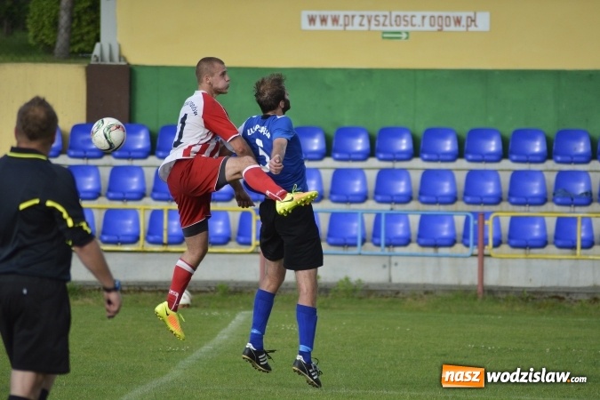 Zdjęcie w galerii na portalu naszwodzislaw.com: Przyszłość Rogów remisuje z LKS Pstrążną wiadomości z regionu