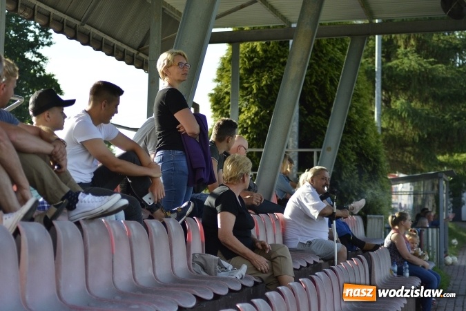 Zdjęcie w galerii na portalu naszwodzislaw.com: Przyszłość Rogów remisuje z LKS Pstrążną wiadomości z regionu