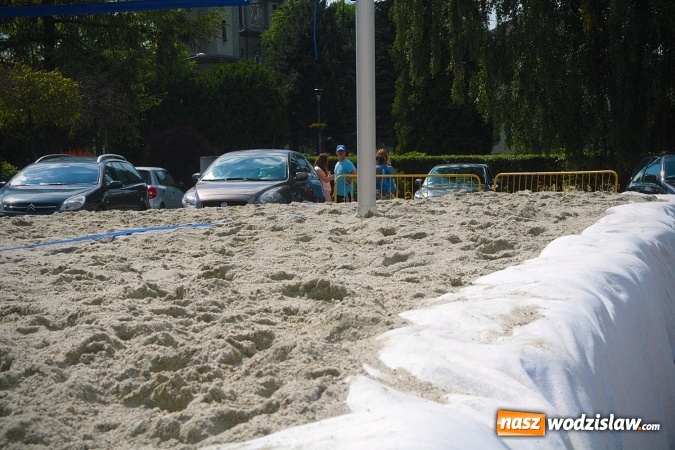 Zdjęcie w galerii na portalu naszwodzislaw.com: Plaża w centrum Radlina. Obiekt jest już czynny! wiadomości z regionu