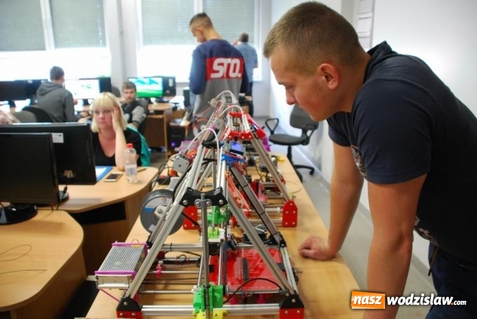 Zdjęcie w galerii na portalu naszwodzislaw.com: Goście z Tczewa w PCKZiU wiadomości z regionu