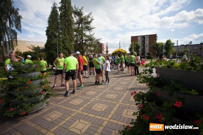 Zdjęcie w galerii na portalu naszwodzislaw.com: Radlin: biegiem uczcili jubileusz miasta  wiadomości z regionu