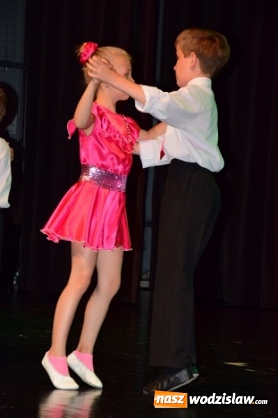 Zdjęcie w galerii na portalu naszwodzislaw.com: Było klasycznie i energetycznie - kolejny Turniej Tańca Towarzyskiego o Puchar Dyrektora OPP przeszedł do historii  wiadomości z regionu