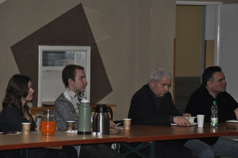 Zdjęcie w galerii na portalu naszwodzislaw.com: Stawiają na lokalnych twórców wiadomości z regionu