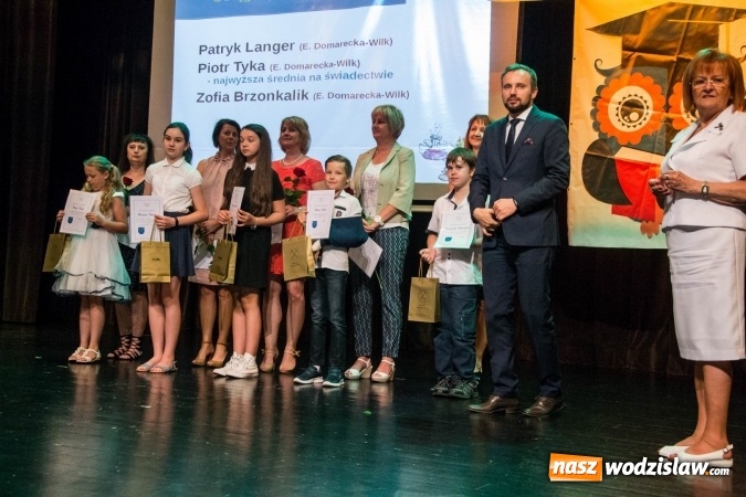 Zdjęcie w galerii na portalu naszwodzislaw.com: Rydułtowy: najlepsi z najlepszych nagrodzeni wiadomości z regionu