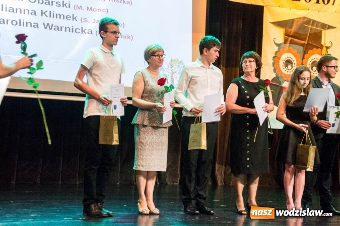 Zdjęcie w galerii na portalu naszwodzislaw.com: Rydułtowy: najlepsi z najlepszych nagrodzeni wiadomości z regionu