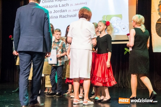 Zdjęcie w galerii na portalu naszwodzislaw.com: Rydułtowy: najlepsi z najlepszych nagrodzeni wiadomości z regionu