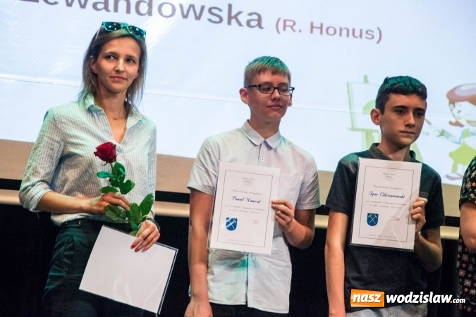 Zdjęcie w galerii na portalu naszwodzislaw.com: Rydułtowy: najlepsi z najlepszych nagrodzeni wiadomości z regionu