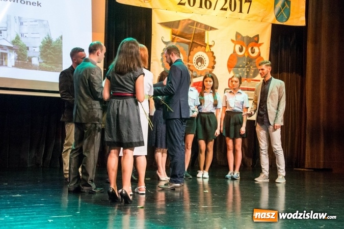 Zdjęcie w galerii na portalu naszwodzislaw.com: Rydułtowy: najlepsi z najlepszych nagrodzeni wiadomości z regionu