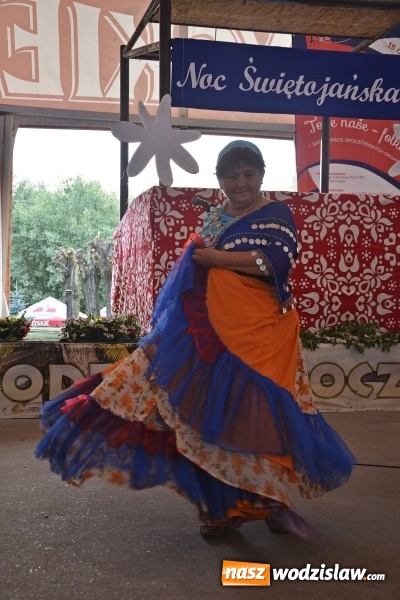 Zdjęcie w galerii na portalu naszwodzislaw.com: Noc Świętojańska. W Olzie popłynęły wianki  wiadomości z regionu