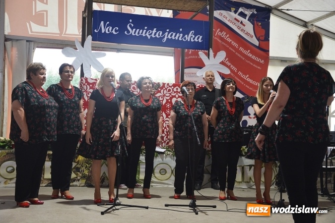 Zdjęcie w galerii na portalu naszwodzislaw.com: Noc Świętojańska. W Olzie popłynęły wianki  wiadomości z regionu