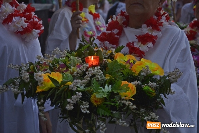 Zdjęcie w galerii na portalu naszwodzislaw.com: Noc Świętojańska. W Olzie popłynęły wianki  wiadomości z regionu