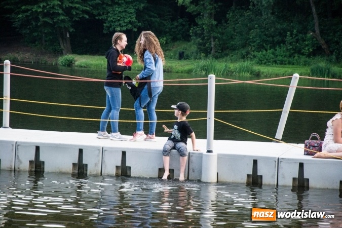Zdjęcie w galerii na portalu naszwodzislaw.com: Najkrótsza noc roku nad wodzisławskim Balatonem  wiadomości z regionu