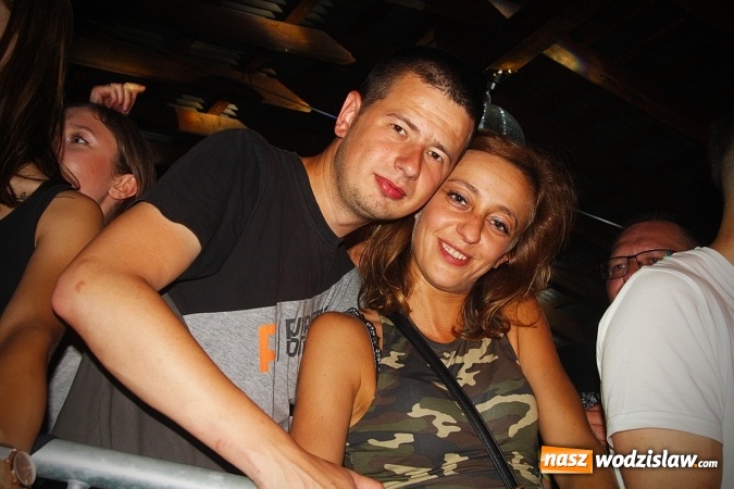Zdjęcie w galerii na portalu naszwodzislaw.com: Tabu i Akurat. W Olzie hucznie powitali lato! wiadomości z regionu