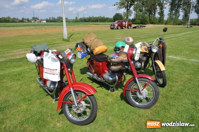 Zdjęcie w galerii na portalu naszwodzislaw.com: Messerschmitt K-200 z Radlina wzbudził sensację na zlocie w Zabełkowie wiadomości z regionu
