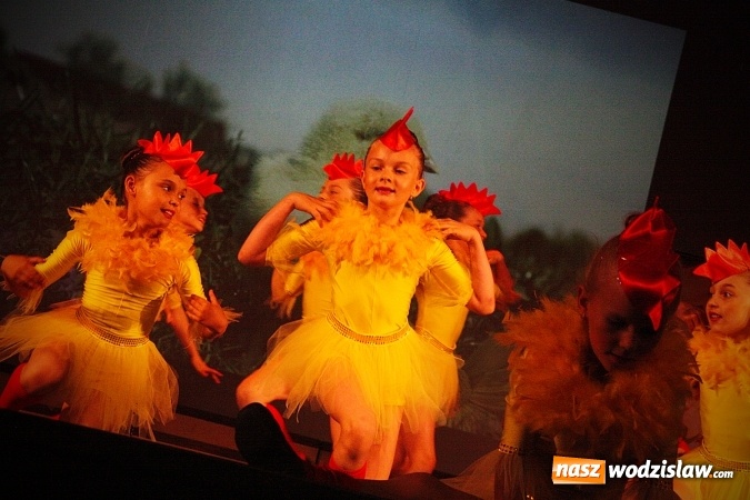 Zdjęcie w galerii na portalu naszwodzislaw.com: Wodzisław: Miraż świętuje 25-lecie. 120 tancerzy na scenie WCK wiadomości z regionu