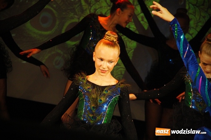 Zdjęcie w galerii na portalu naszwodzislaw.com: Wodzisław: Miraż świętuje 25-lecie. 120 tancerzy na scenie WCK wiadomości z regionu