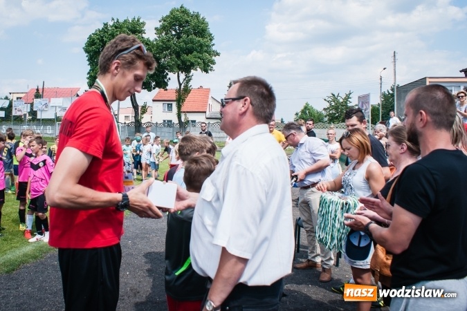 Zdjęcie w galerii na portalu naszwodzislaw.com: Zespoły z regionu na Tworków Cup 2017 wiadomości z regionu