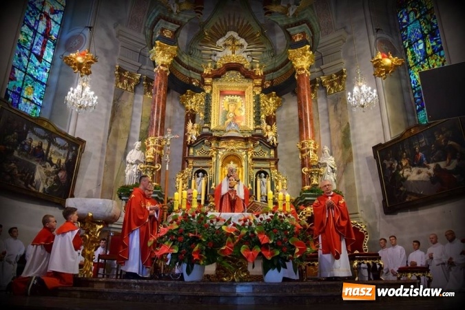 Zdjęcie w galerii na portalu naszwodzislaw.com: Pszów: Odpust parafialny ku czci św. Apostołów Piotra i Pawła. ZDJĘCIA wiadomości z regionu