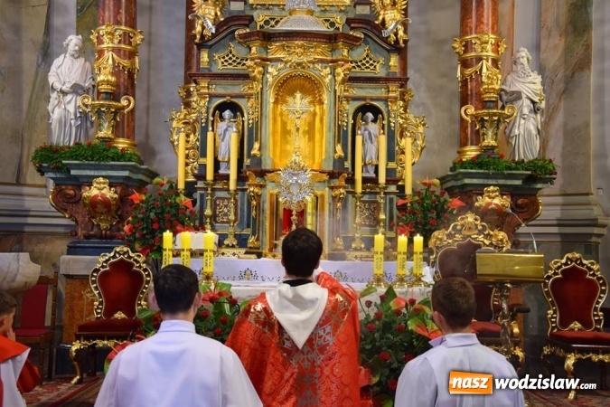 Zdjęcie w galerii na portalu naszwodzislaw.com: Pszów: Odpust parafialny ku czci św. Apostołów Piotra i Pawła. ZDJĘCIA wiadomości z regionu