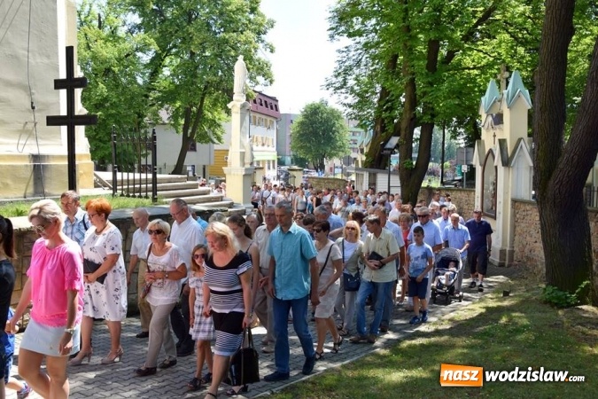 Zdjęcie w galerii na portalu naszwodzislaw.com: Pszów: Odpust parafialny ku czci św. Apostołów Piotra i Pawła. ZDJĘCIA wiadomości z regionu