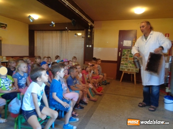 Zdjęcie w galerii na portalu naszwodzislaw.com: Przedszkolaki z wodzisławskiej 18 zawitały do Rud Raciborskich i Stanicy  wiadomości z regionu