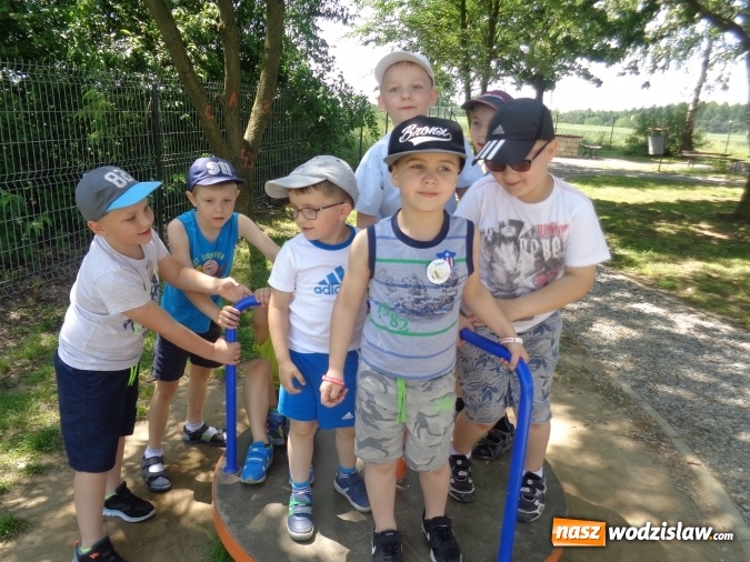 Zdjęcie w galerii na portalu naszwodzislaw.com: Przedszkolaki z wodzisławskiej 18 zawitały do Rud Raciborskich i Stanicy  wiadomości z regionu