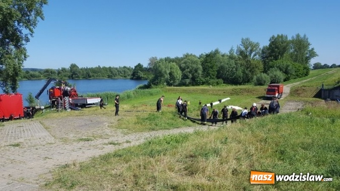 Zdjęcie w galerii na portalu naszwodzislaw.com: Ćwiczenia przeciwpowodziowe na polderze Buk&oacute;w. ZDJĘCIA wiadomości z regionu