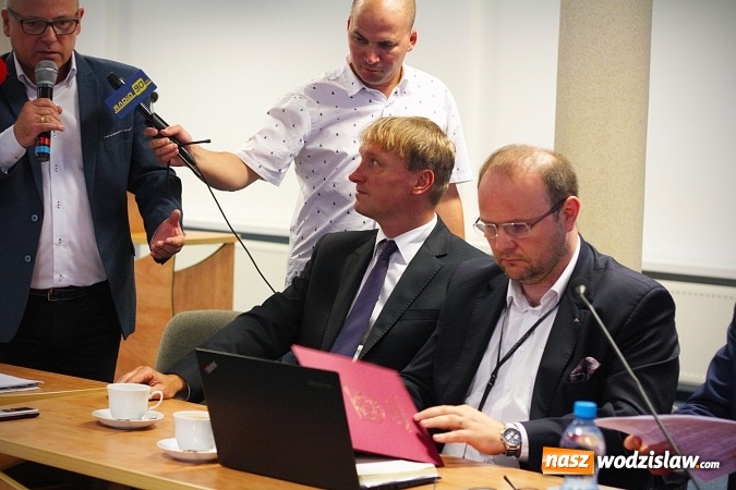 Zdjęcie w galerii na portalu naszwodzislaw.com: Jest ugoda z Jastrzębską Spółką Węglową! Będzie remont skrzyżowania w Gogołowej wiadomości z regionu